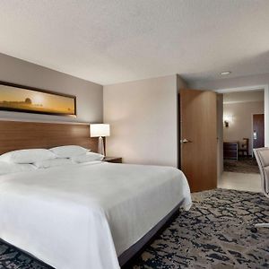 Premium King Suite